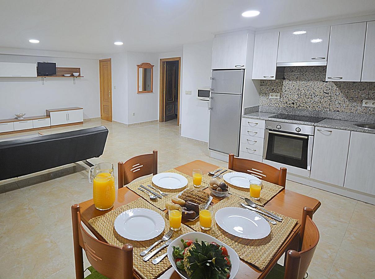 Apartamentos Playa Area Grande Сан-Вісенте-де-О-Ґрове Екстер'єр фото