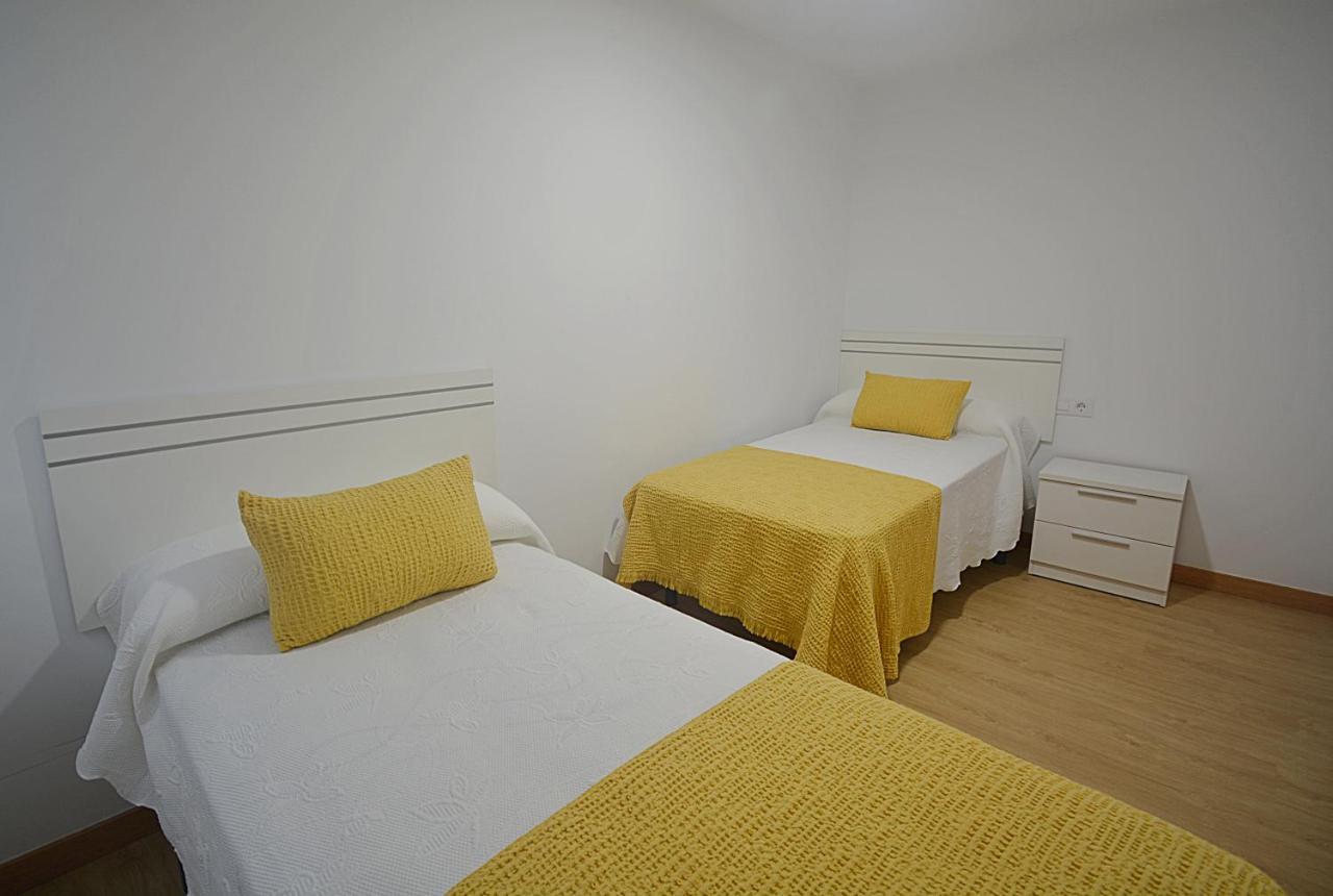 Apartamentos Playa Area Grande Сан-Вісенте-де-О-Ґрове Екстер'єр фото